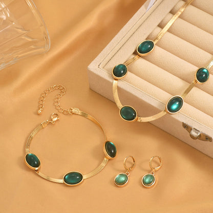 ✨3-in-1 Emerald Knife Chain Vintage Elegant Set