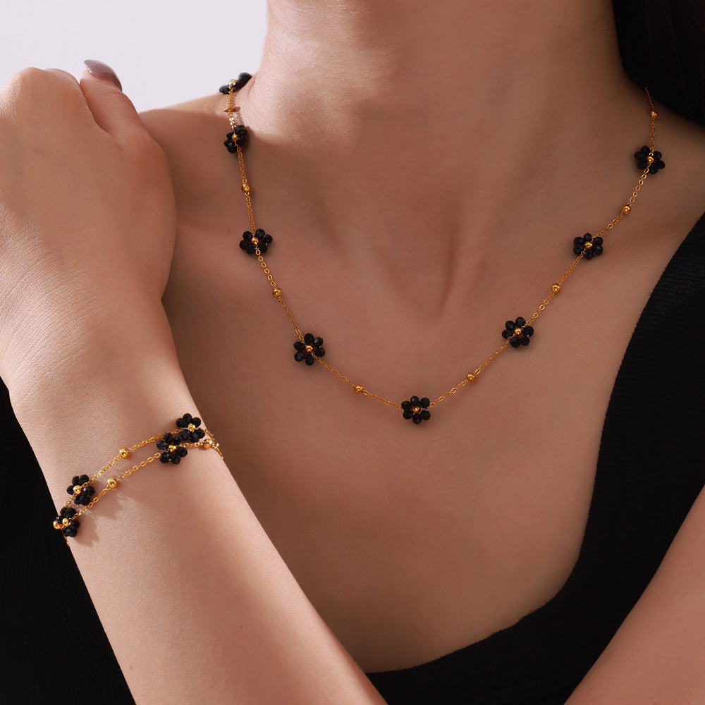 New retro flower stone bead necklace