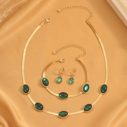 ✨3-in-1 Emerald Knife Chain Vintage Elegant Set